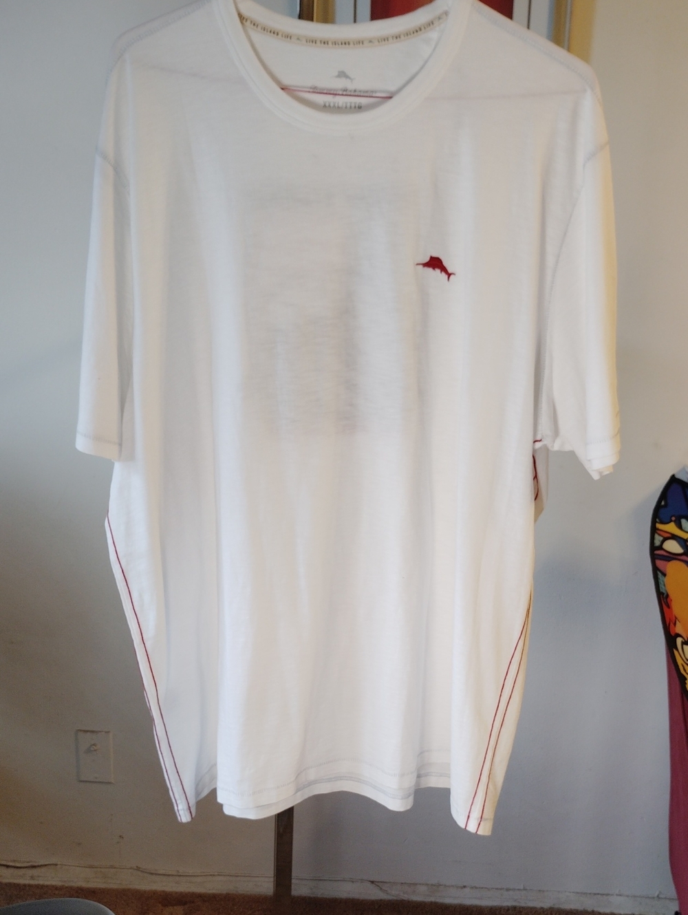 Tommy Bahama White Short-Sleeve Crewneck Tee with Red Fish Logo